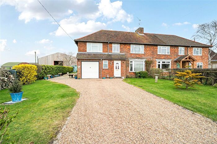 4 Bedroom Semi Detached House For Sale In Marsh, Aylesbury, Buckinghamshire, HP17