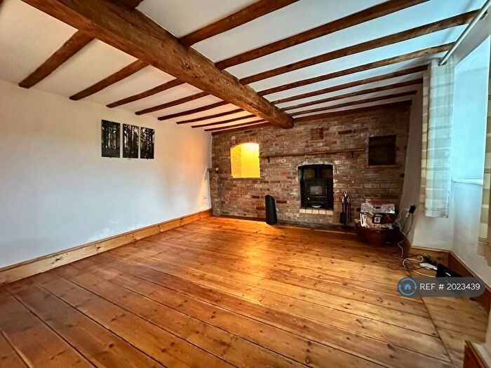 2 Bedroom End Of Terrace House To Rent In The Chantry, Chippenham, SN15
