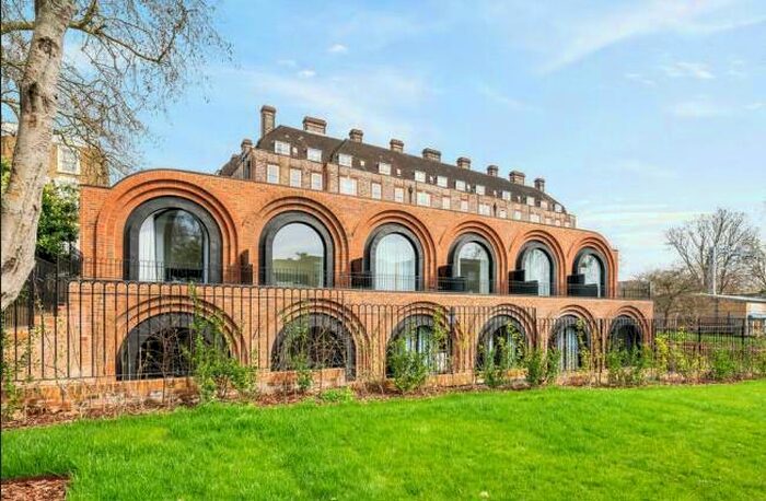 4 Bedroom End Of Terrace House To Rent In London, London, NW5