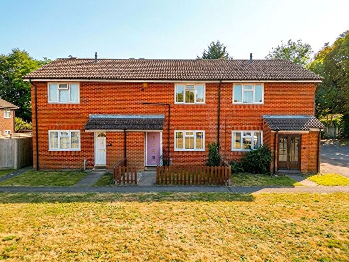 2 Bedroom Terraced House For Sale In Cousins Drive, Aylesbury, HP20