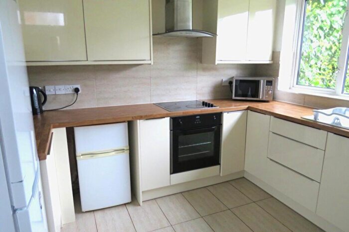 5 Bedroom House To Rent In Student Five Double Bedrooms, Winton, P05