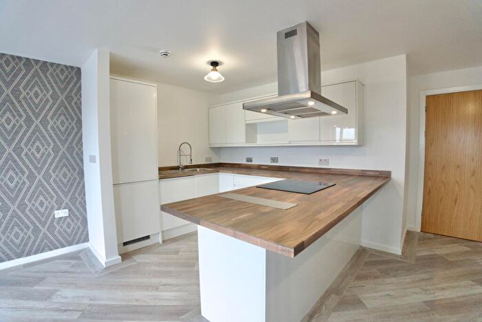 2 Bedroom Apartment To Rent In River View, Low Street, Sunderland, SR1
