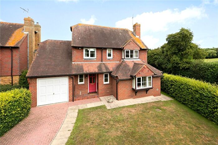 4 Bedroom Detached House For Sale In St. Marys Meadow, Wingham, Canterbury, Kent, CT3