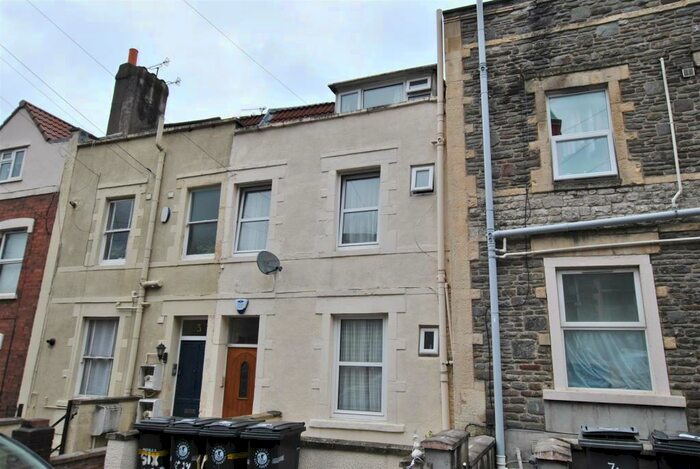 1 Bedroom Flat To Rent In Goolden Street, Totterdown, BS4