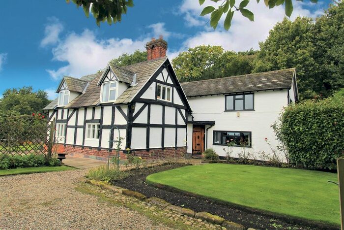 4 Bedroom Detached House For Sale In The Mount, Great Budworth, Northwich, CW9