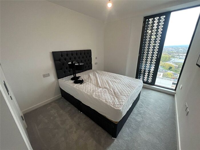 1 Bedroom Flat To Rent In Victoria House, Great Ancoats Street, Manchester, M4