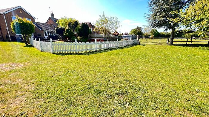 3 Bedroom Detached House For Sale In Lowgate, Lutton, PE12