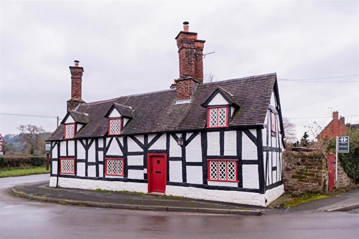 2 Bedroom Semi Detached House For Sale In Peckforton Road, Beeston, CW6