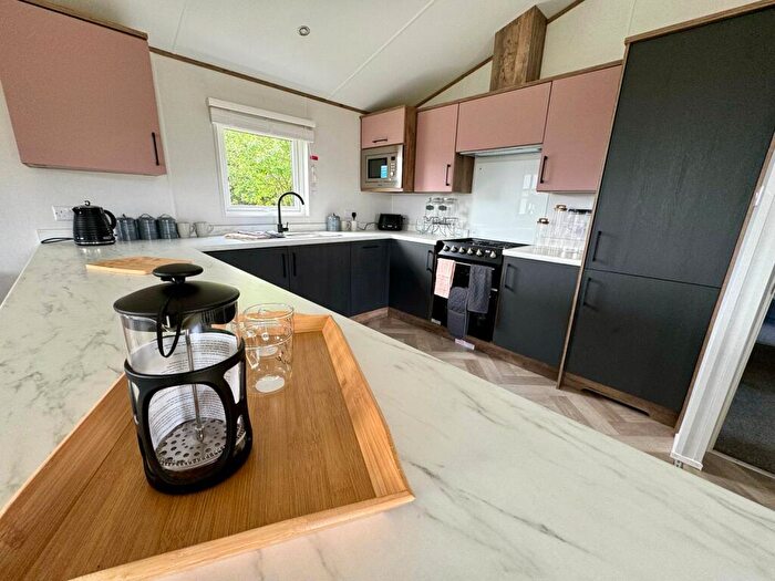 2 Bedroom Caravan For Sale In Dalton On Tees, North Yorkshire, DL2