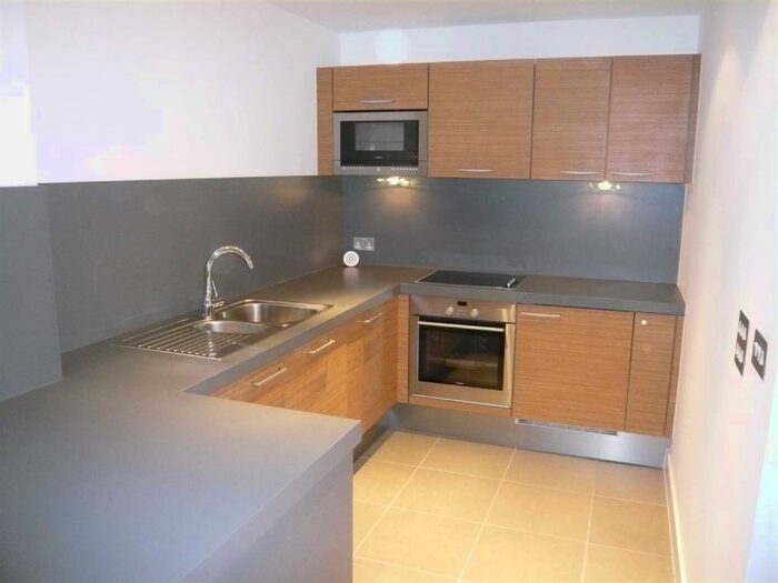 1 Bedroom Flat To Rent In Vallea Court, Redbank, Greenquarter, M4