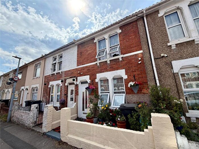3 Bedroom Terraced House To Rent In Rosebery Street, Swindon, Wiltshire, SN1