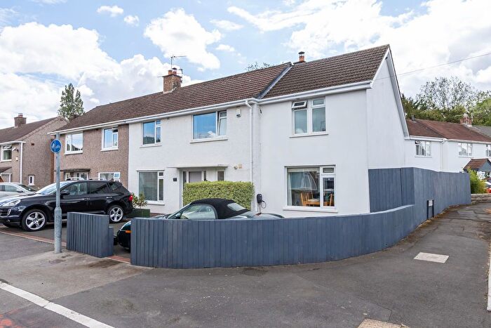 4 Bedroom Semi-Detached House For Sale In Castle Avenue, Penarth, CF64