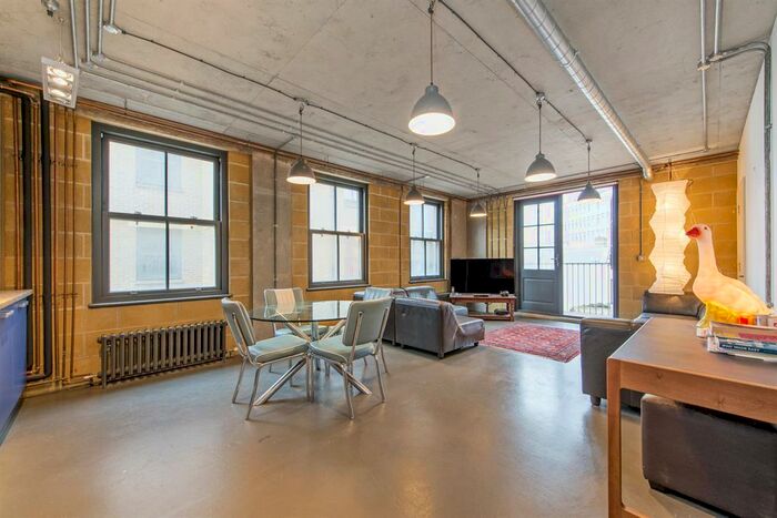 2 Bedroom Apartment To Rent In New Inn Broadway, Shoreditch, EC2A