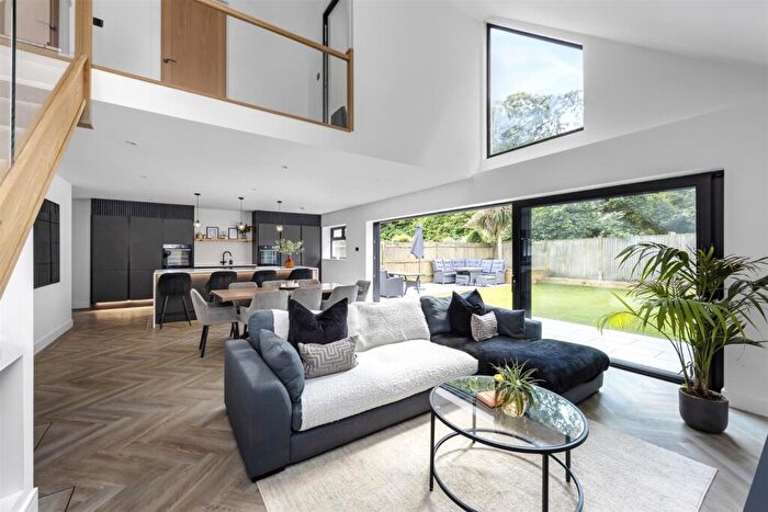 4 Bedroom Detached Bungalow For Sale In Aldsworth Avenue, Goring-By-Sea, Worthing, BN12