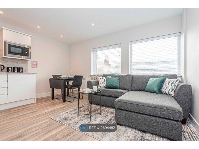 1 Bedroom Flat To Rent In Corporation Street, Bolton, BL1