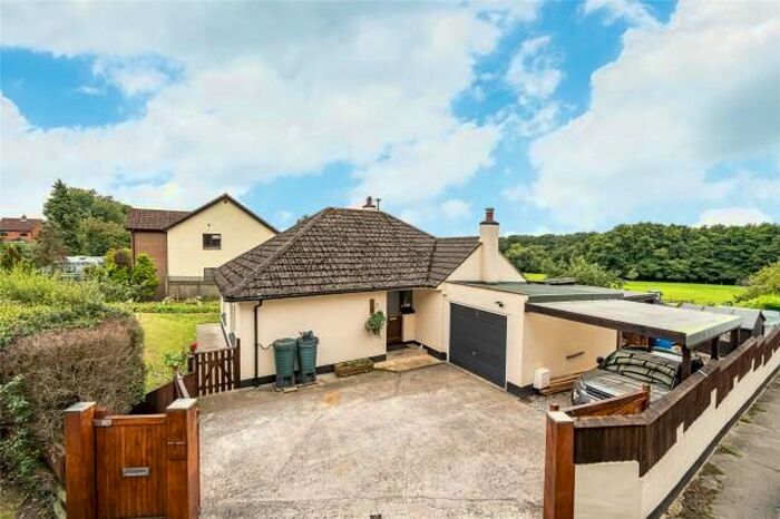 2 Bedroom Detached Bungalow For Sale In Higher Sandygate, Kingsteignton, Newton Abbot, Devon, TQ12