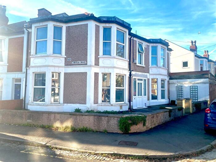 7 Bedroom End Of Terrace House To Rent In Ash Road, Bristol, BS7