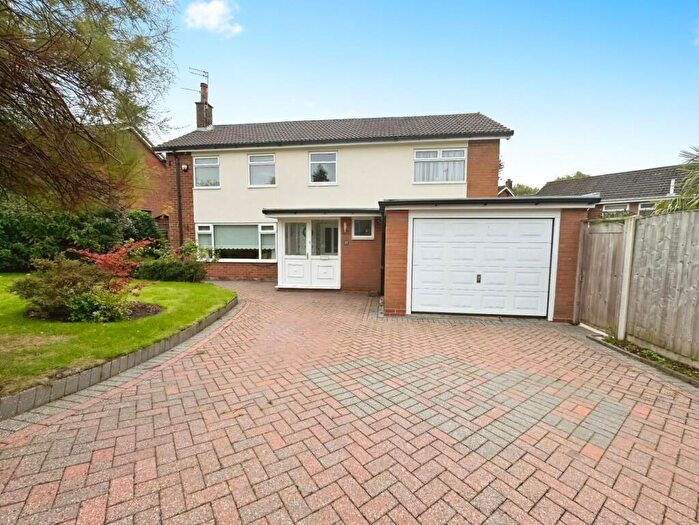 4 Bedroom Detached House For Sale In Hill Drive, Handforth, Wilmslow, SK9