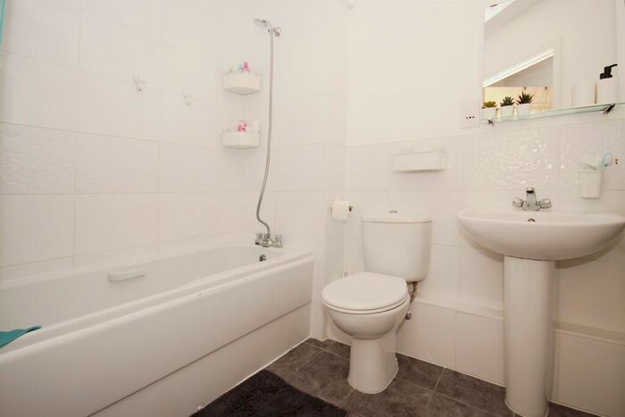 2 Bedroom Apartment For Sale In Stoney Stanton Road, Foleshill, Coventry, CV6