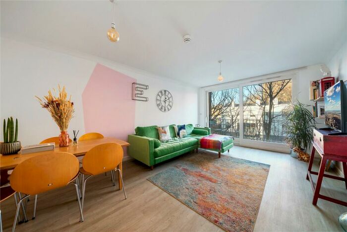 1 Bedroom Apartment To Rent In Wharf Road, London, N1