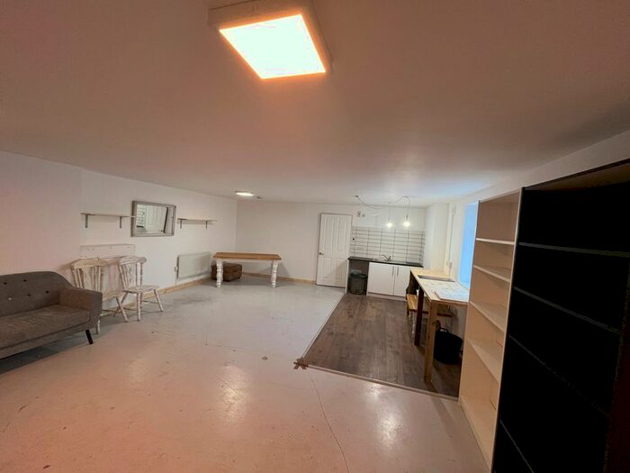 1 Bedroom Studio To Rent In Ashley Road, Poole, BH14