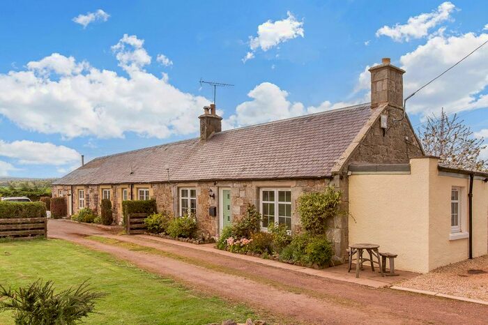 2 Bedroom Semi-Detached House For Sale In Tynemount Cottages, Ormiston, EH35