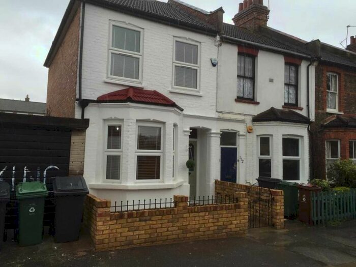 3 Bedroom End Of Terrace House To Rent In Turner Road, Walthamstow, E17