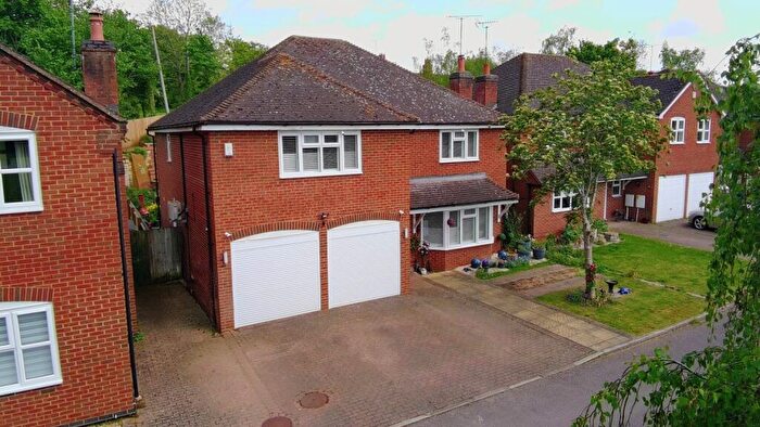 5 Bedroom Detached House For Sale In Lower Wharf, Buckingham, MK18