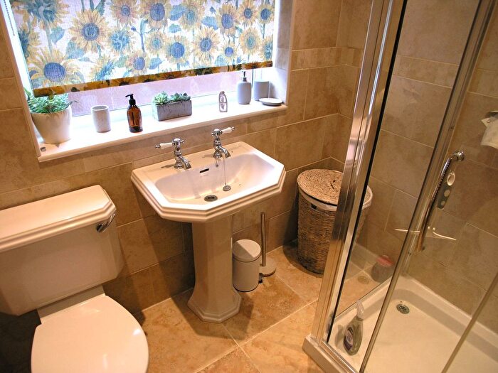 2 Bedroom Bungalow To Rent In Astor Road, Kingswinford, DY6