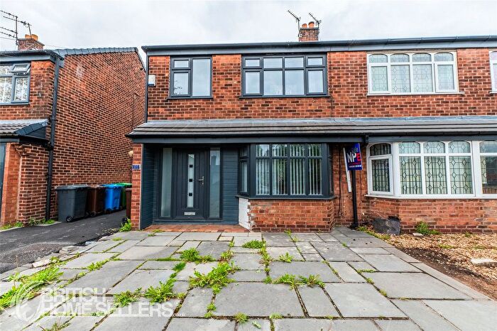 3 Bedroom Semi-Detached House For Sale In Lord Lane, Failsworth, Manchester, Greater Manchester, M35