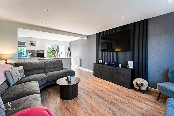 3 Bedroom Semi Detached House For Sale In Lydgate, Burnley, BB10