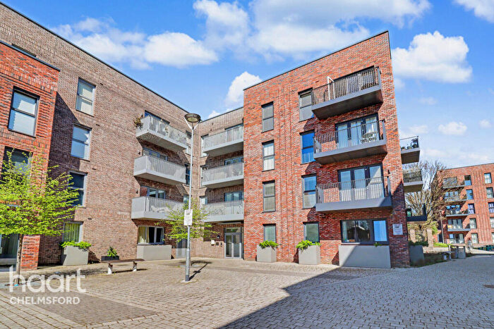2 Bedroom Apartment For Sale In Victoria Road, Chelmsford, CM1