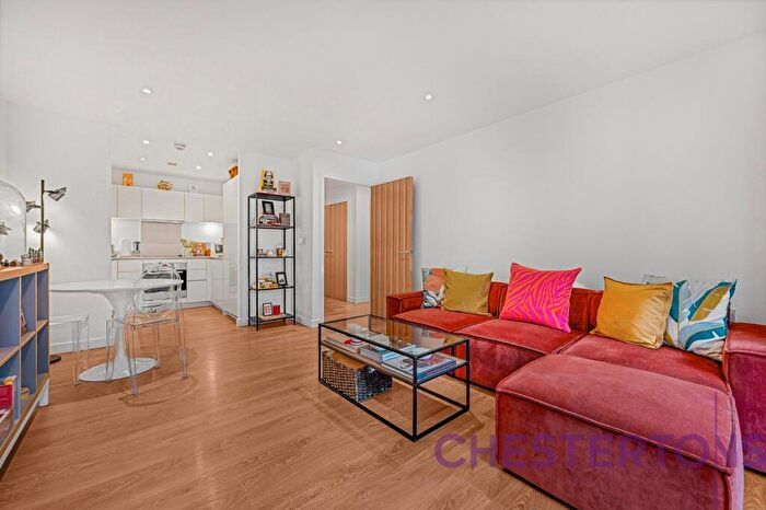 2 Bedroom Flat To Rent In Hudson House, Yeo Street, E3