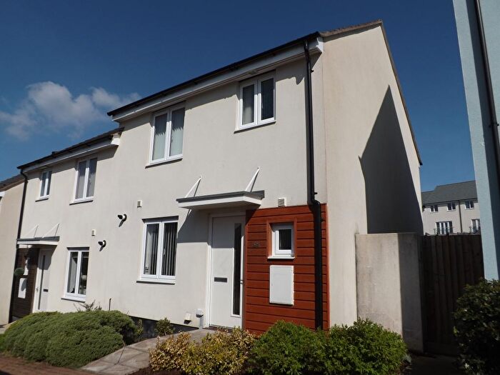 3 Bedroom Property To Rent In Fleetwood Gardens, Plymouth, PL6