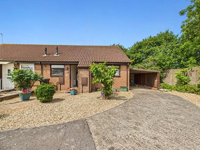 2 Bedroom Bungalow For Sale In Tor Close, Worle, Weston-Super-Mare, BS22