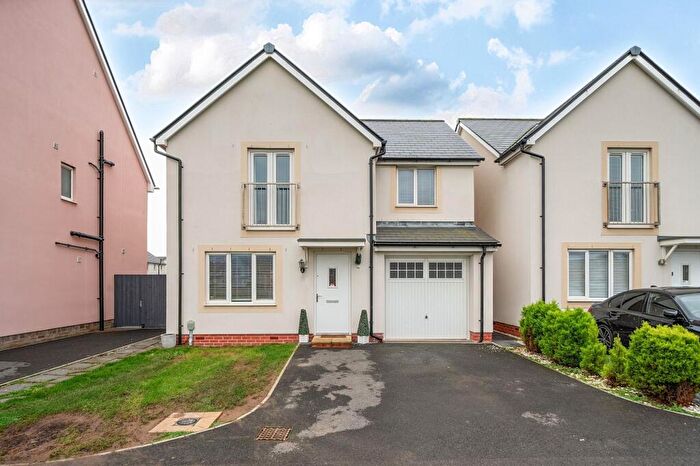 4 Bedroom Detached House For Sale In Nimbus Road, Weston-Super-Mare, BS24