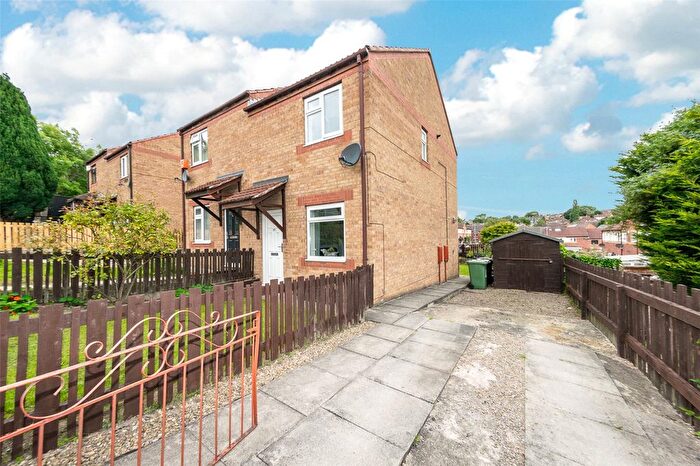 2 Bedroom Semi-detached House For Sale In Raynville Rise, Bramley, Leeds, LS13