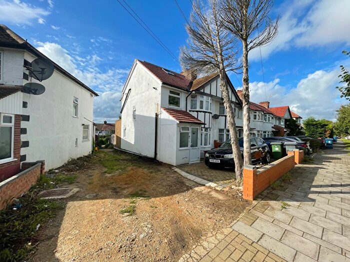 2 Bedroom Maisonette To Rent In Dudley Road, South Harrow, Harrow, HA2