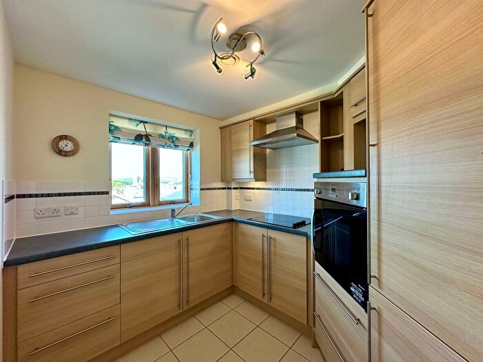 1 Bedroom Flat For Sale In East Street, Newton Abbot, TQ12