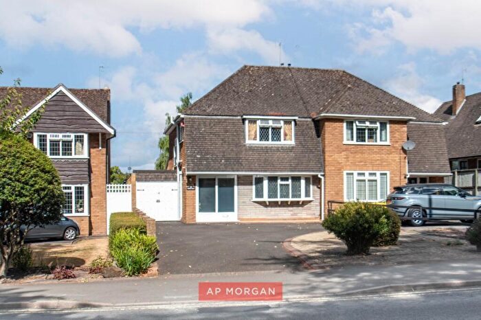 3 Bedroom Semi-Detached House For Sale In Norton Road, Stourbridge, West Midlands, DY8