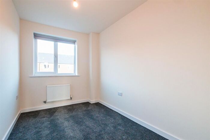 4 Bedroom Semi-Detached House To Rent In Malvern Rise, Malvern, WR14