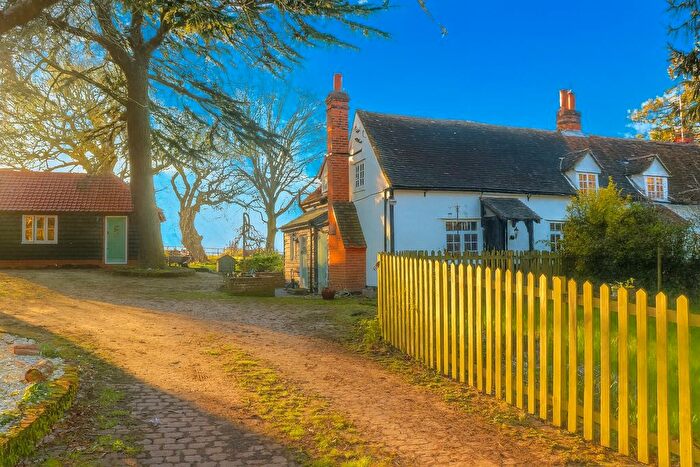 3 Bedroom Property To Rent In Boyles Court Cottages, Brentwood, CM14