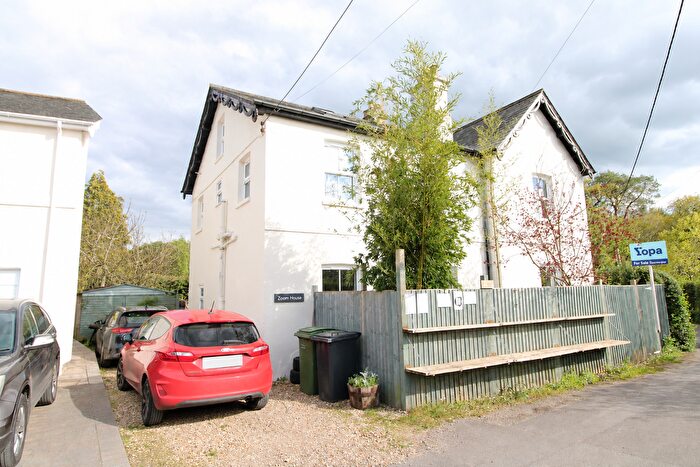 4 Bedroom Detached House For Sale In Bunces Lane, Reading, RG7