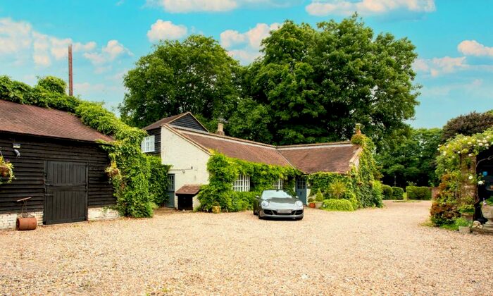 3 Bedroom Detached House For Sale In Old Park Ride, Theobalds Park, Hertfordshire, EN7