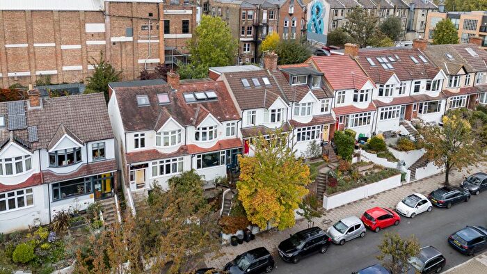 4 Bedroom Terraced House For Sale In Patterson Road, London, SE19