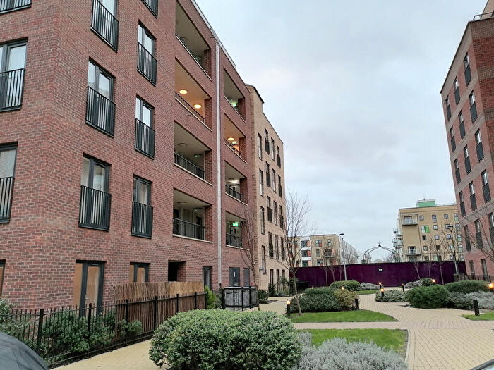 2 Bedroom Flat To Rent In Arc Court, Maxwell Road, Romford, Essex, RM7