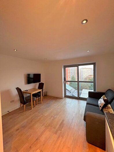 1 Bedroom Flat To Rent In Upper Maudlin Street, Bristol, BS2