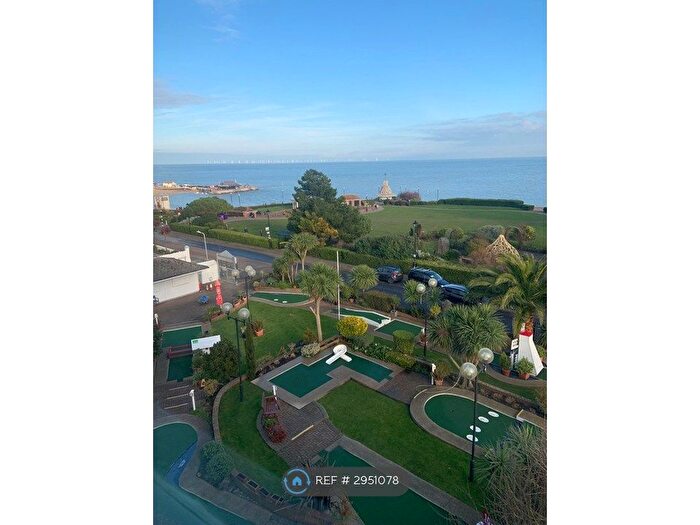2 Bedroom Flat To Rent In Riviera Flats, Broadstairs, CT10