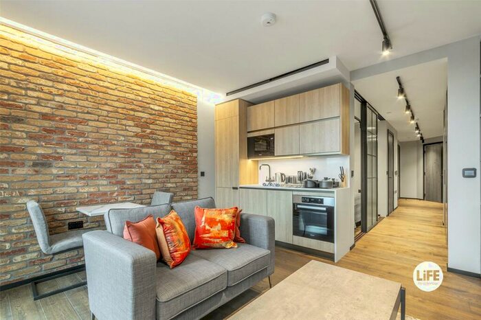 Apartment To Rent In Hewett Street, London, EC2A