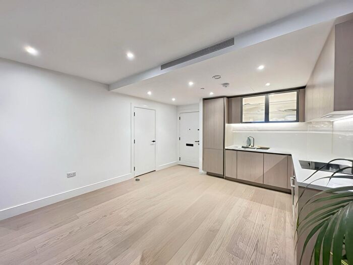 1 Bedroom Flat To Rent In Prince Of Wales Drive, London, SW11